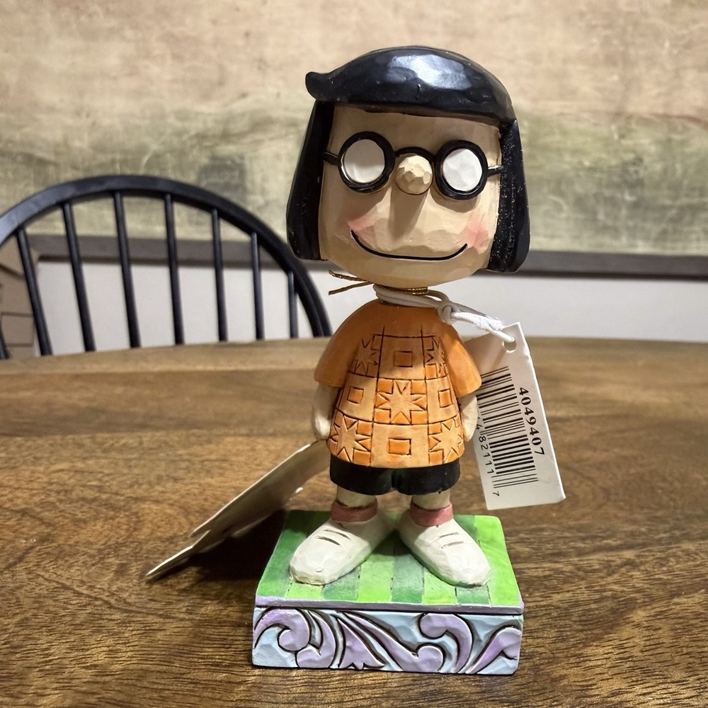 Jim Shore Peanuts Modest Marcie NEW with Tags 4049407